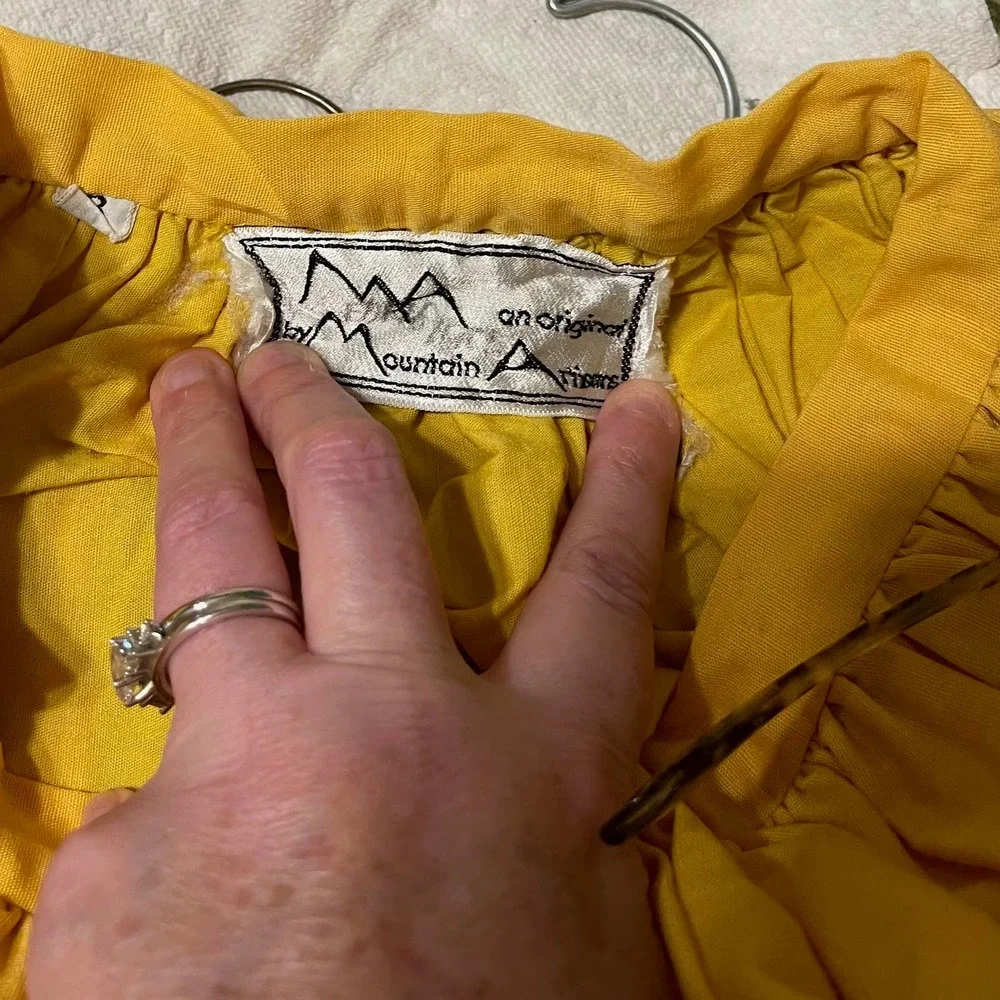 Mountain artisans vintage